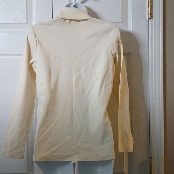 Chaus ivory colored ribbed long sleeve turtleneck  Sz L - Picture 4 of 5